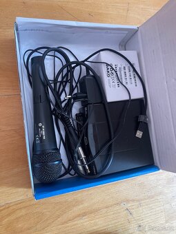 Mikrofon akg - 2