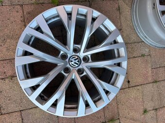 Alu kola Cascade 5x112 r18 - 2