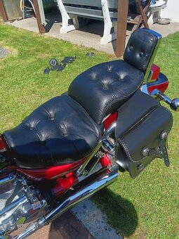 Suzuki Intruder 1400 - 2