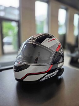 Moto Helma Shark Evo-One Astor + Interphone Active - 2