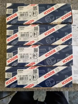 4x Vstřikovací ventil BOSCH 0 261 500 494 - 2