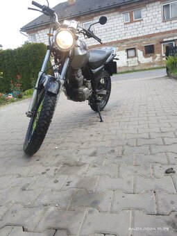 Honda 125 CLR - 2