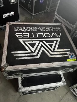 Avolites pearl 2004/2008 - 2