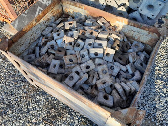 Podložky pod matici, bednění - 2