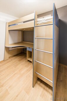 Patrová postel, stůl, skříň - 2