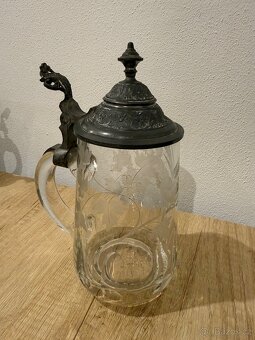 Starý korbel broušené sklo, 0,5l - 2