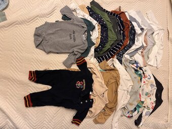 Balík chlapecké oblečení vel. 56 a 62cm - 2