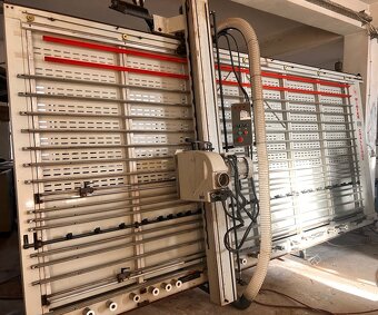 VÝZVA Vertikální pila + předřezávací kotouč - 2