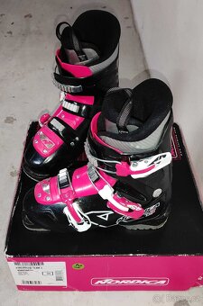 LYŽÁKY NORDICA VEL. 22,5 EU - 2