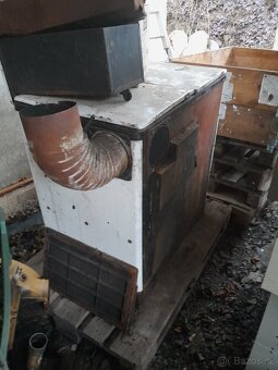 sporák na tuháé palivo uhlí dřevo - 2