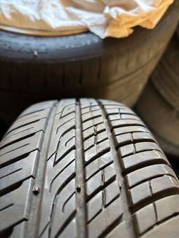 4x98 Fiat Punto 165/70R13 - 2