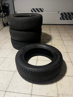pneumatiky, rozměr 235/60 R18. - 2