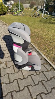 Dětská autosedačka - 2