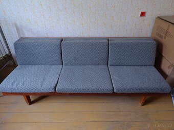 Stará sedací souprava - 2