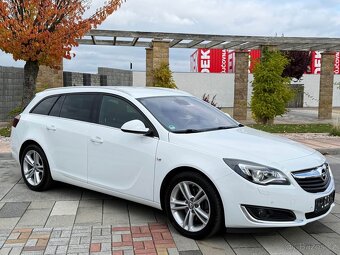 Opel insignia - 2