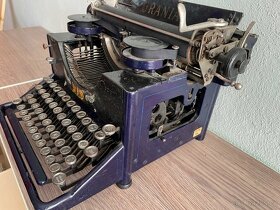 Urania, Continental, starožitné psací stroje , po servisu - 2