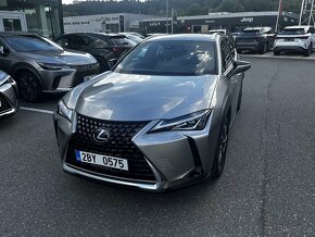 Lexus UX 250h 8/2022 Zimní kola zdarma - 2