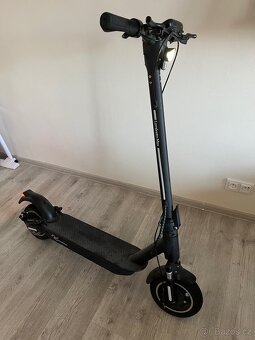 Elektrická koloběžka W-TEC Lambreto Max 10" - 2