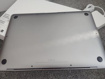 laptop MacBook Air Apple M1 chip / 16GB RAM / 256GB solid-st - 2
