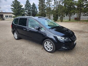 Alhambra 4x4 2.0TDI 103kw 7 míst Xenony Pano Navi ALU 17 - 2