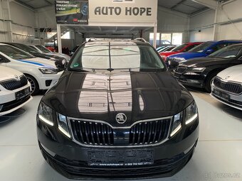 Škoda Octavia combi 2.0 TDI DSG Style r.v.2017 LED Světla - 2