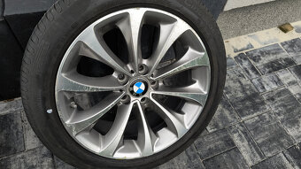 18 originál BMW 5 F10/F11 ☀️ Pirelli 245/45 R18 TMPS - 2