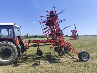 Kverneland TAARUP 8090C - obraceč píce - 2