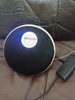 Rádio Emgeton Cult S5, nabíječka - 2