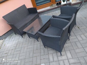 ZAHRADNÍ - TERASOVÝ SET - 4ks zánovní - 2