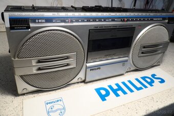PHILIPS D8130 - 2