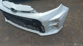 TOYOTA YARIS IV 4 20- GR Narazník přední jak na fotce.. - 2