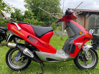 Skutr Derbi predator - 2