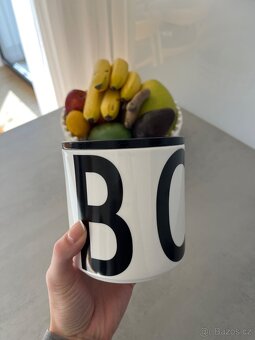 Dóza s víčkem Design Letters - 2