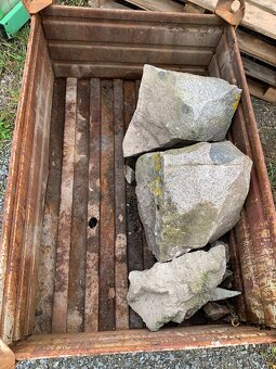 KAMENY NA ZAHRADU VELMI LEVNĚ - 2