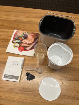 Domácí pekárna Tefal PF251835 - 2