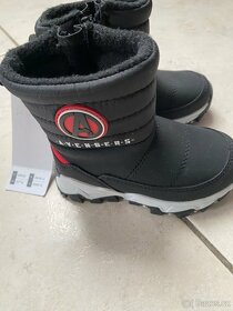 Prodám nové zimní boty -sněhule vel.22 - 2