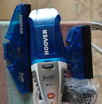 Parní čistič oken Hoover JWC60B6/1 - 2