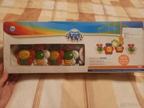 Hrací kolotoč nad postýlku - 2