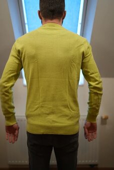 Pánský tenký zelený svetr - 2