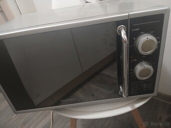 Mikrovlnná trouba - 2
