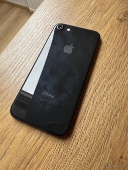 iPhone 8 - 2