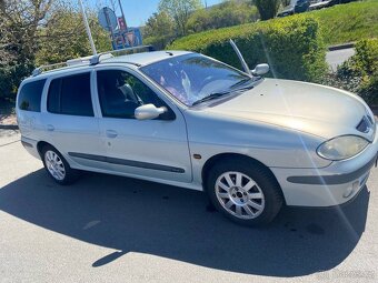 Renault Megane - 2