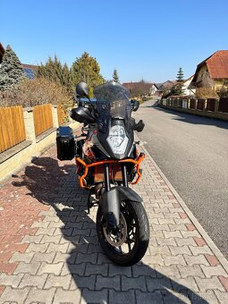 KTM 1050 adventure - 2