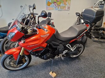Triumph Tiger 1050 - 2