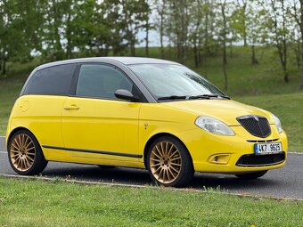 Lancia Ypsilon Momo Design 17” Novitec 2008 - 2