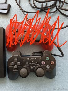 PS 2 konzole - 2