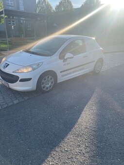 Peugeot 207 - 2