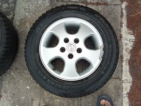 Zimní pneumatiky 195/65 R15 - 2