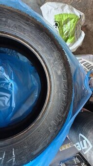 Letni pneumatiky 215/60/r16 - 2