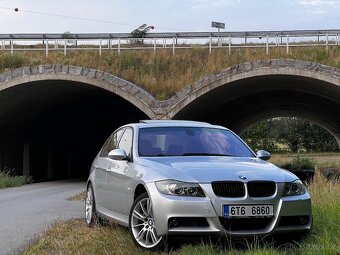BMW E90 330xi M-Paket-190kW-N52-Logic7-ACC-TV-BT-CCC - 2